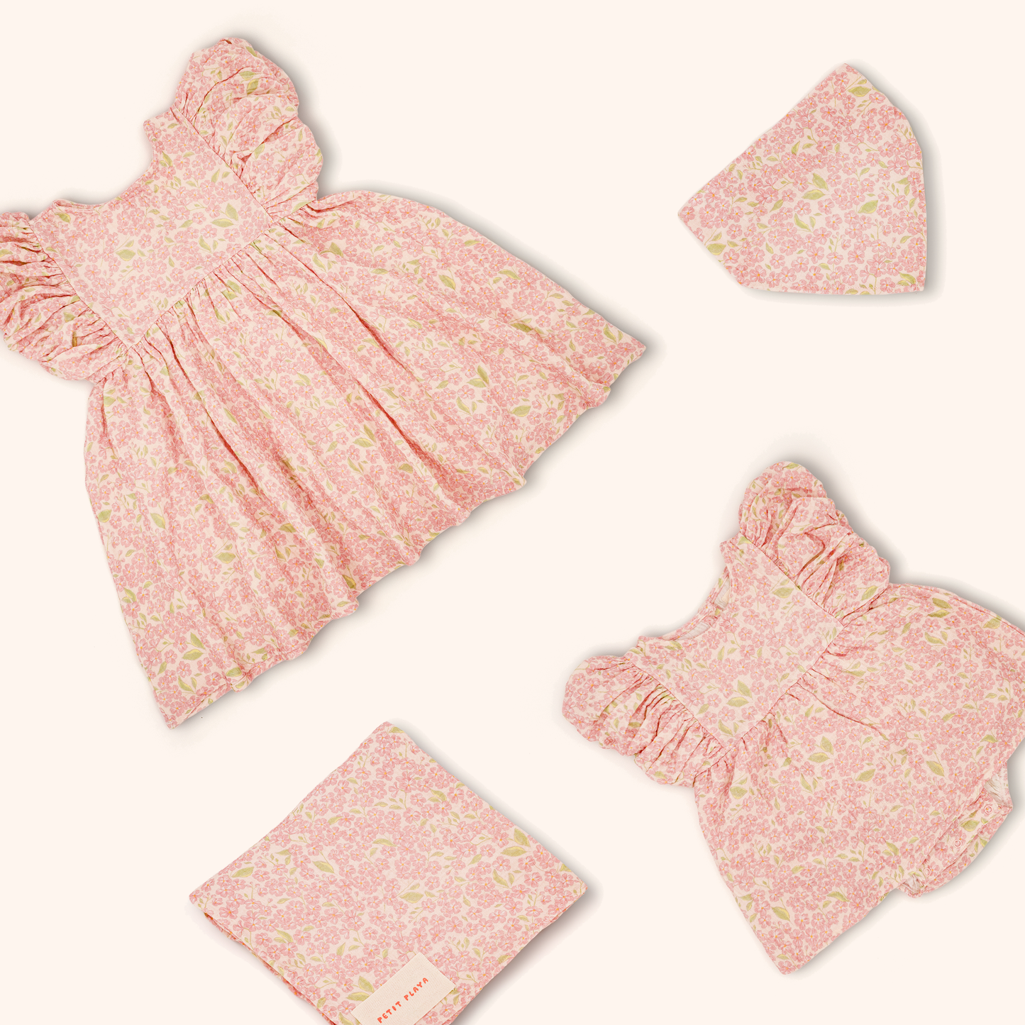 Organic Cotton Fleur Swaddle · Peony