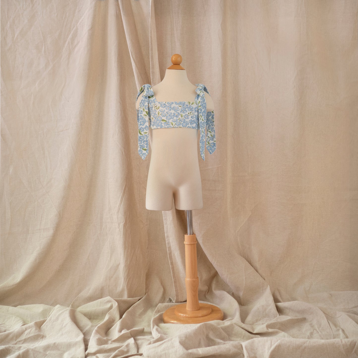 Lola Bikini Top · Hydrangea