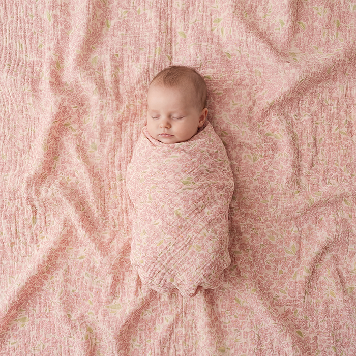 Organic Cotton Fleur Swaddle · Peony